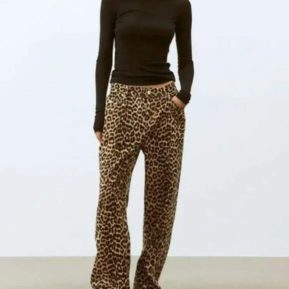 H&M Leopard Print Wide Cut Jeans Size 14 - Picture 3 of 13